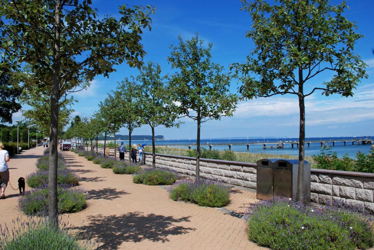 Deb 043 Ferienwohnungen Im Ostseebad Goehren Landhaus ภายนอก รูปภาพ